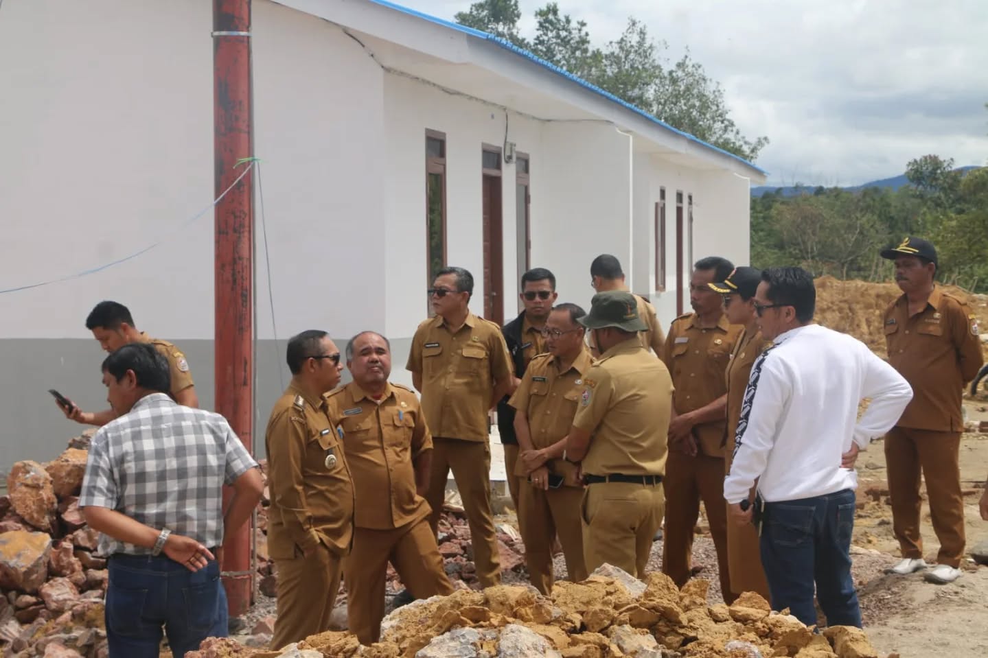 Bupati Taput Dorong Percepatan Pembangunan Huntap di Adiankoting