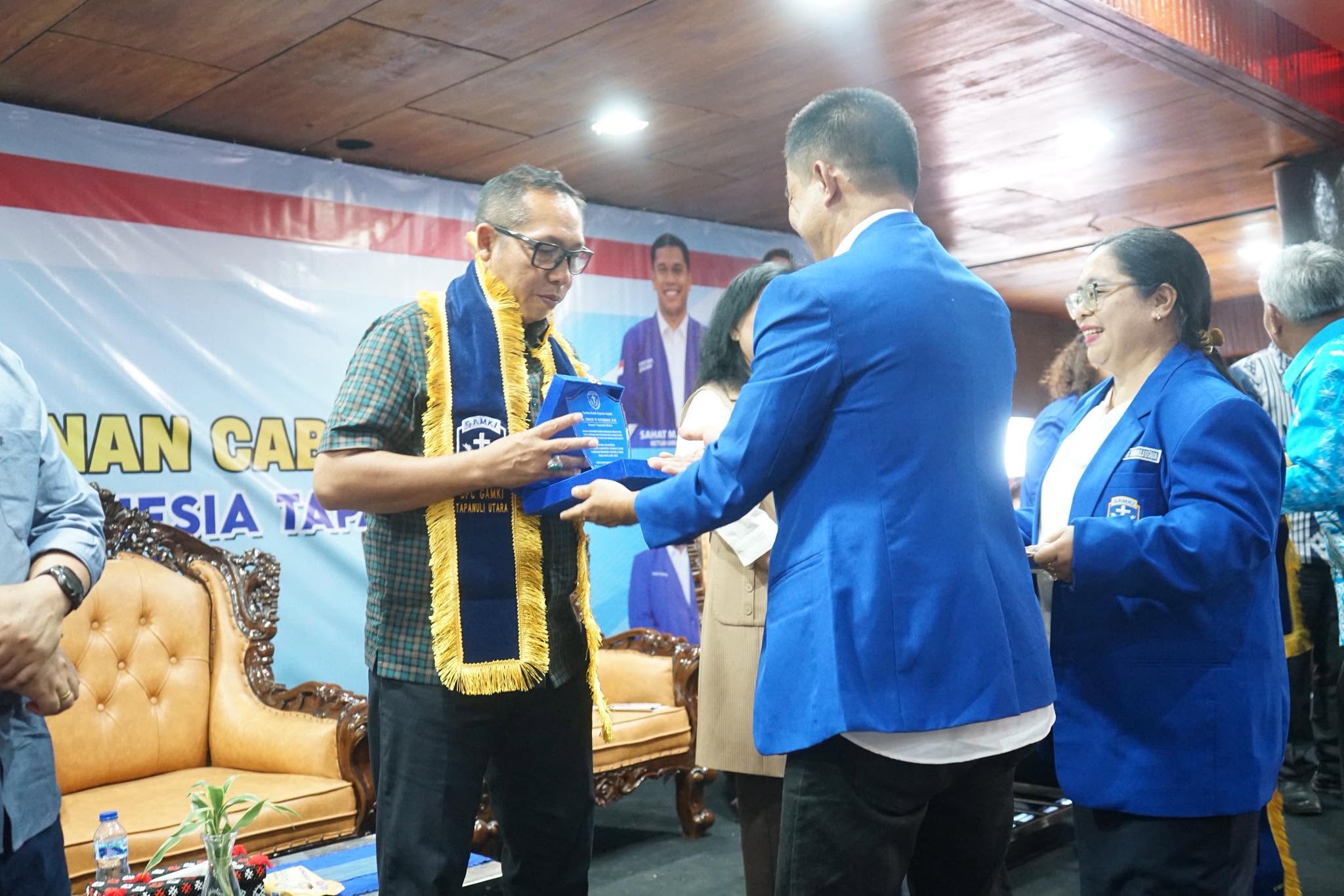 Bupati Taput Hadiri Pelantikan DPC GAMKI Periode 2026–2029