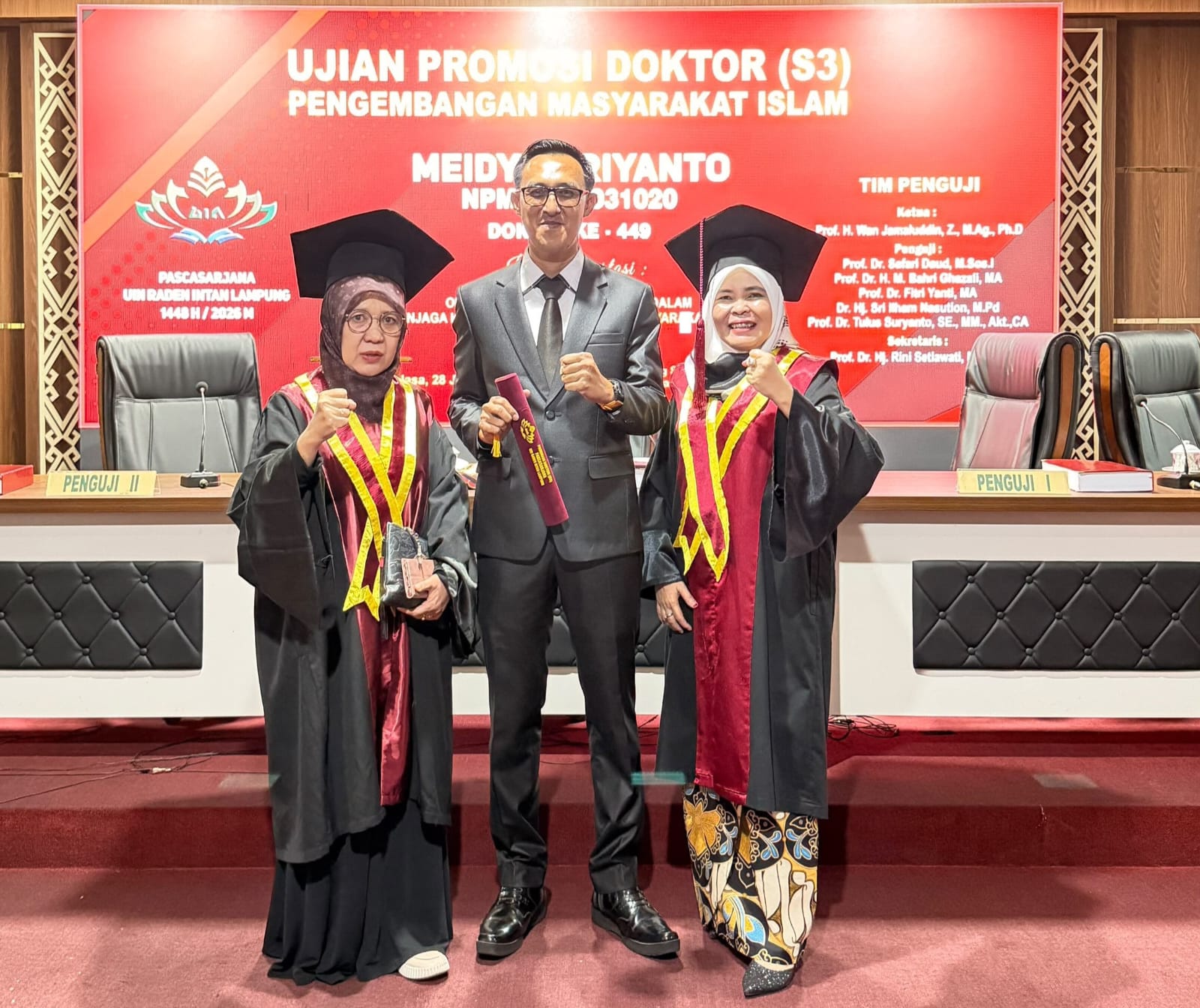 Kasat Reskrim Polres Pesisir Barat Dr. Meidy Hariyanto Resmi Raih Gelar Doktor di UIN Raden Intan Lampung