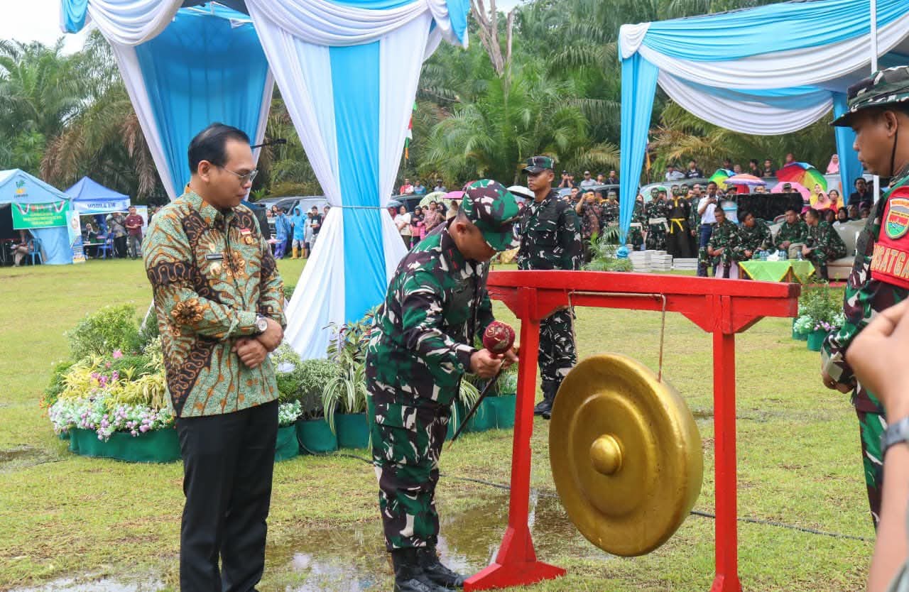Bupati Teddy Rahman Dukung Penuh TMMD Ke-128 Untuk Pembangunan Desa Lubuk Lagan