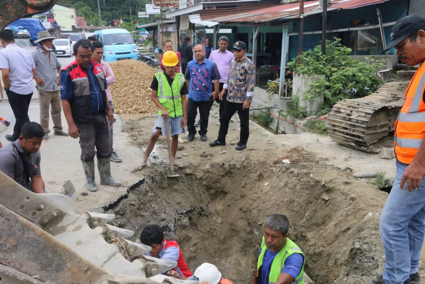Box Culvert Dibangun, Bupati Taput Penanganan Banjir di Sipoholon