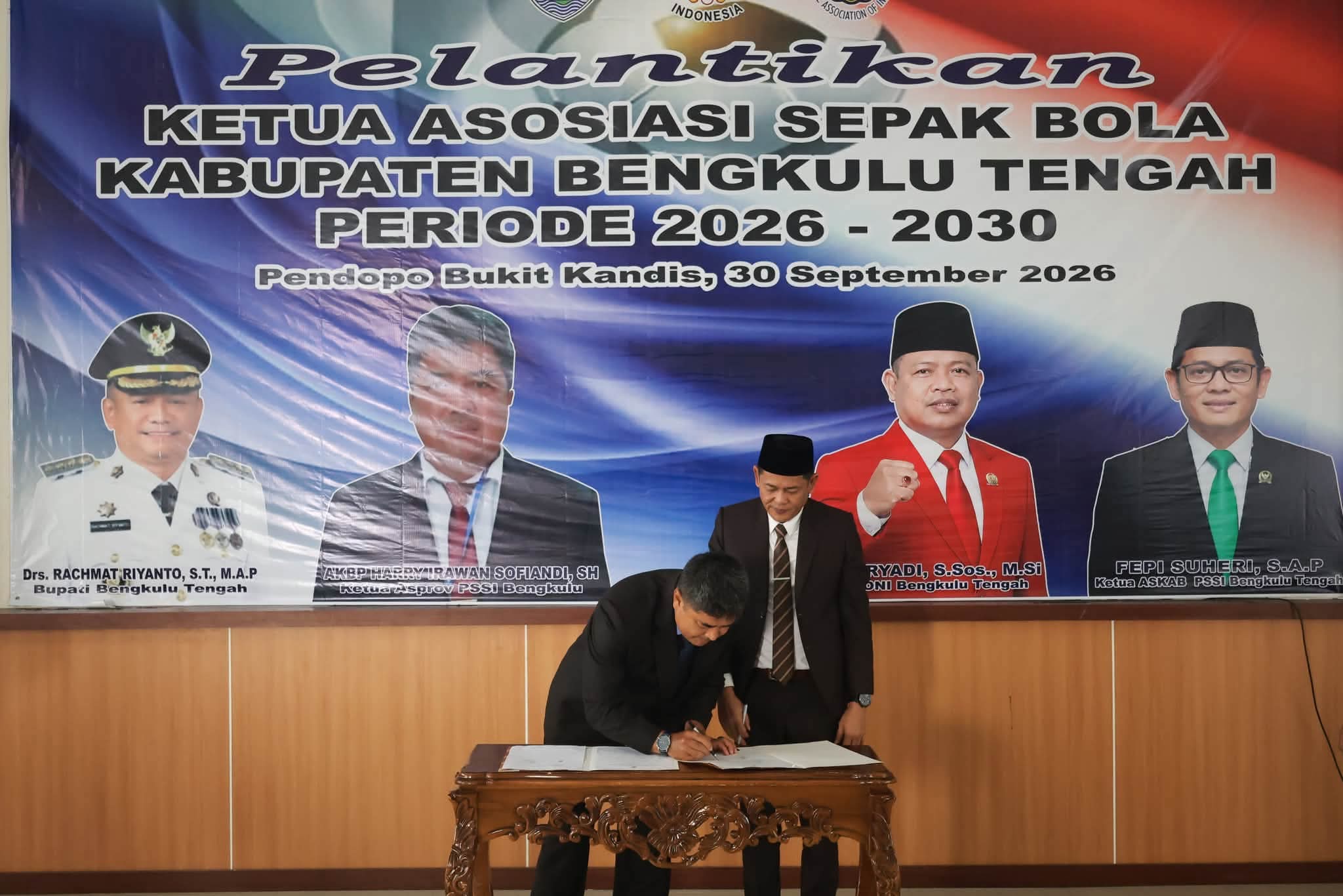 Kepengurusan Baru ASKAB PSSI Bengkulu Tengah Dorong Pembinaan Sepak Bola Usia Dini