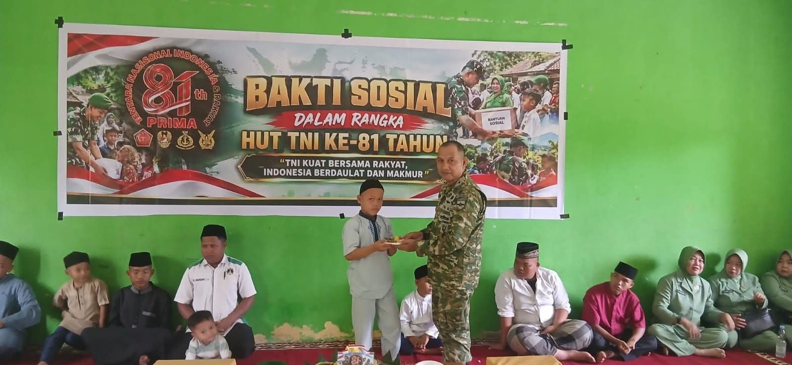 Sambut HUT TNI Ke-81, Kodim 0425/Seluma Gelar Bakti Sosial dan Pemotongan Tumpeng di Panti Asuhan Hidayatullah Tais